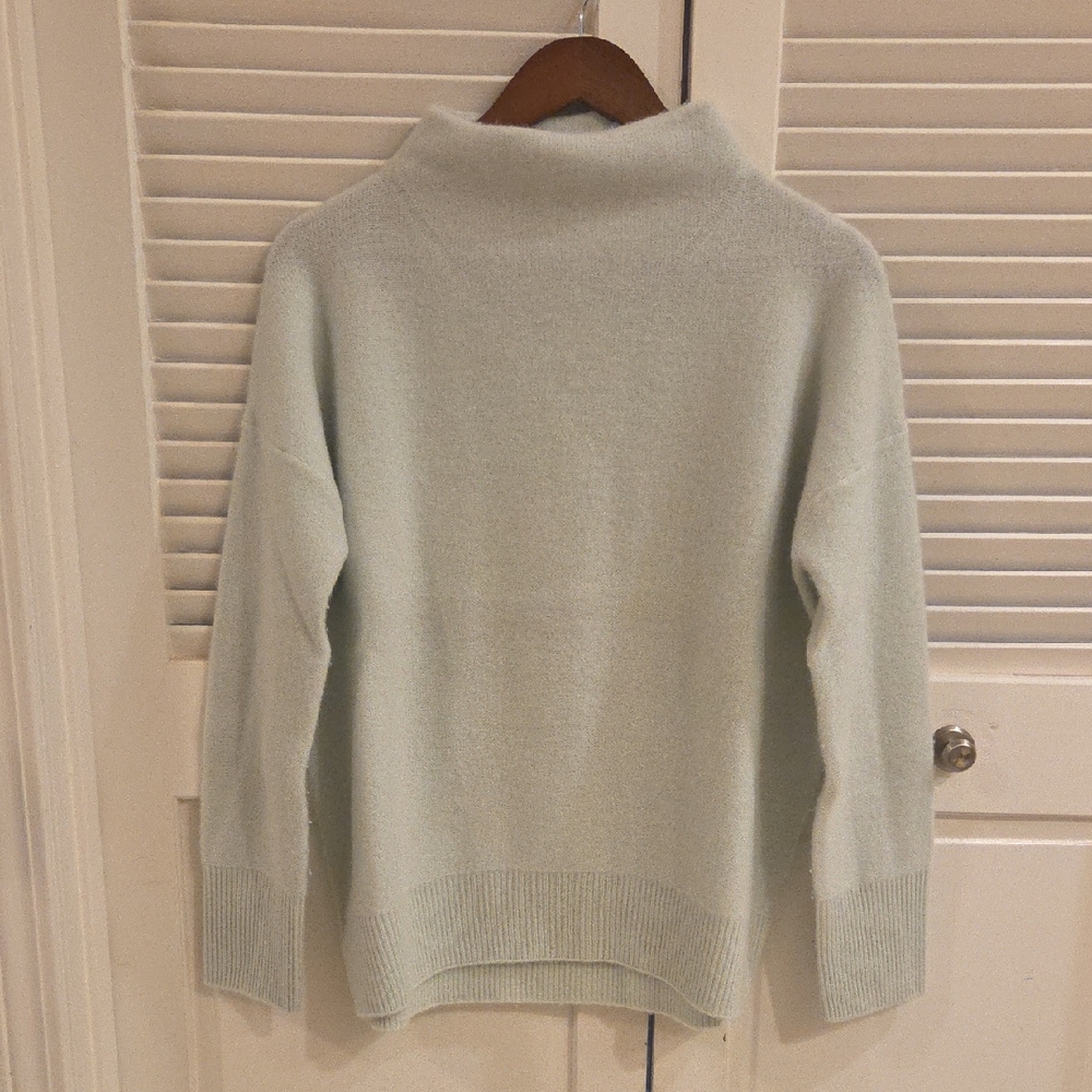 Women's Light Blue Sweater